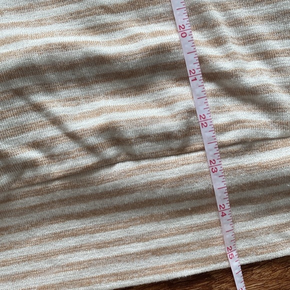 Liverpool lightweight sweater. - Picture 6 of 9